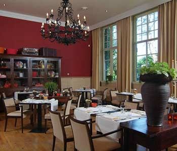 Hotel Restaurant La Sonnerie 4*